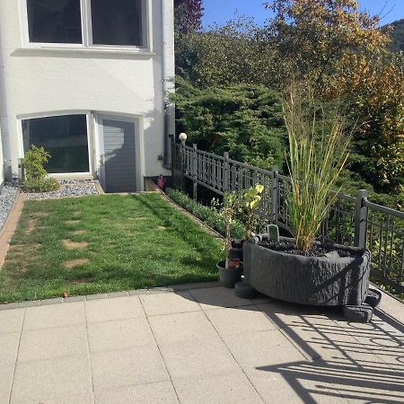 Ferienwohnung Zur Sperrmauer Edersee Bagian luar foto