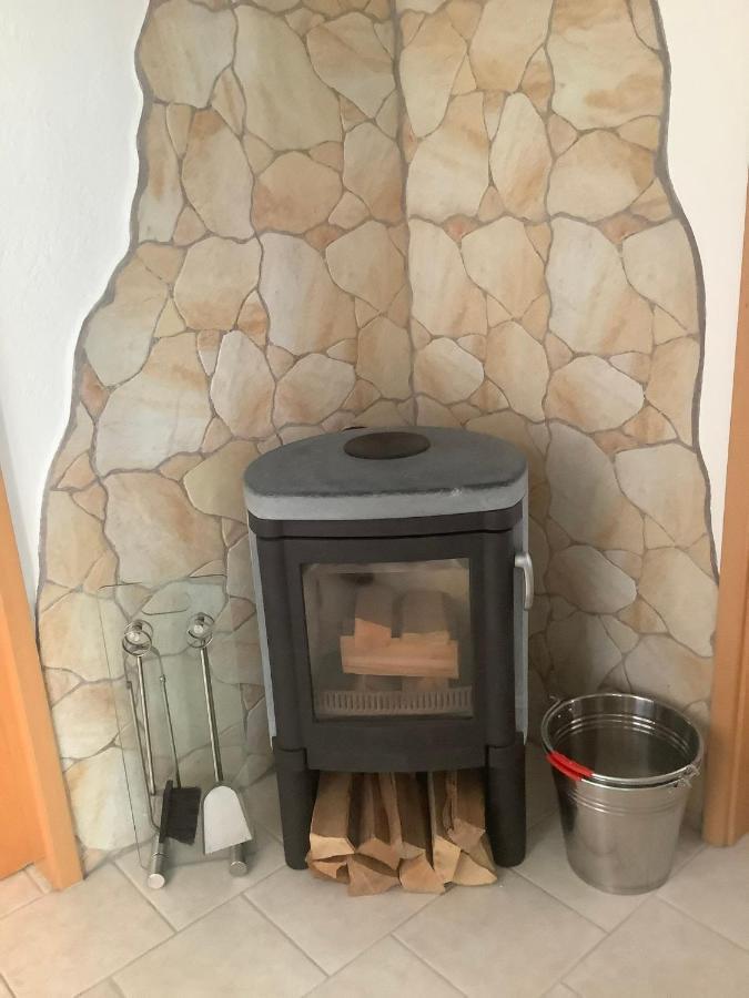 Ferienwohnung Zur Sperrmauer Edersee Bagian luar foto